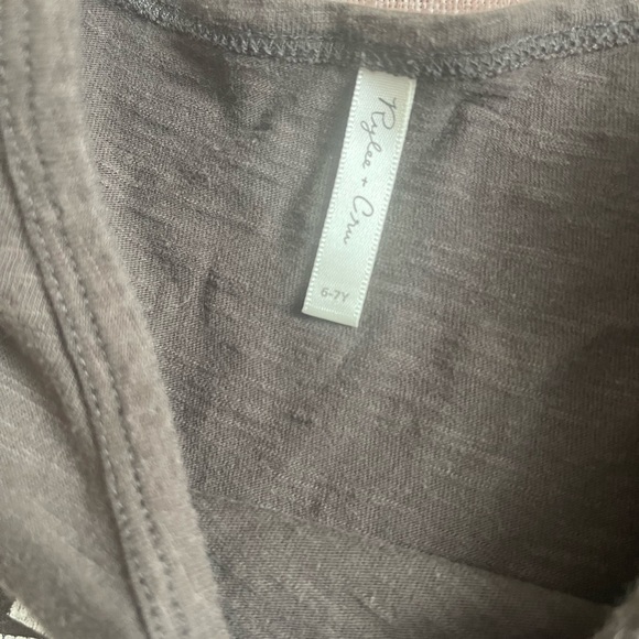 •SOLD Rylee + Cru Tee 6/7 - Picture 3 of 3